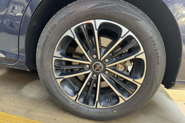 Used Roewe iMAX8 2021 400TGI Supreme Series Prestige Edition
