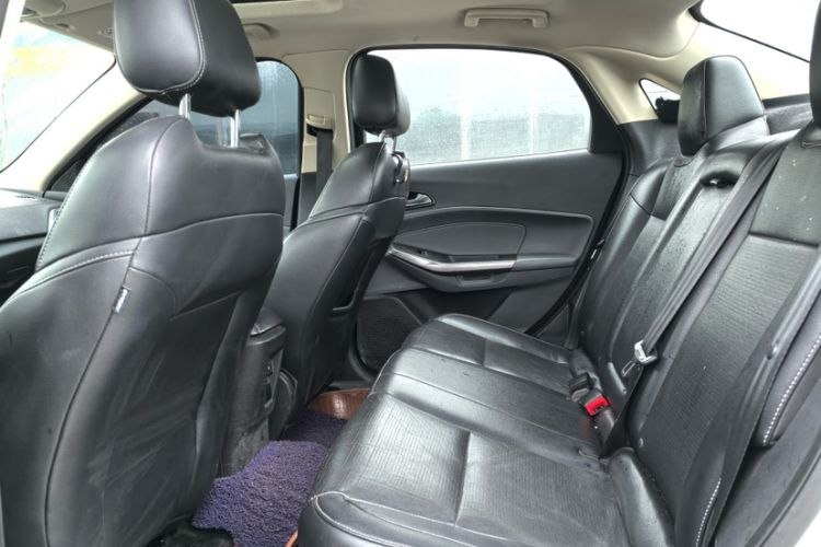 Used Ford Escort 2015 1.5L Manual Fashion Edition