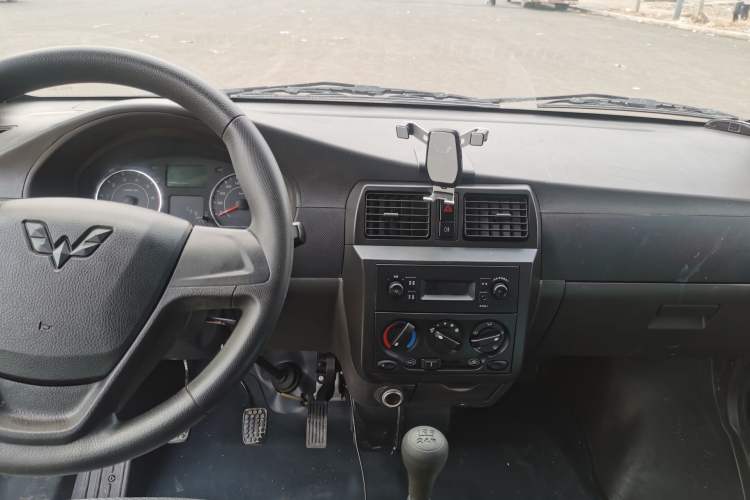 Used Wuling Rongguang 2021 1.5L Extended Basic Version L3C