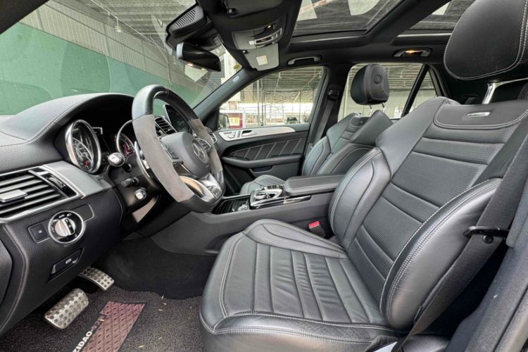 Used Mercedes-Benz GLE AMG 2015 AMG GLE 63 4MATIC