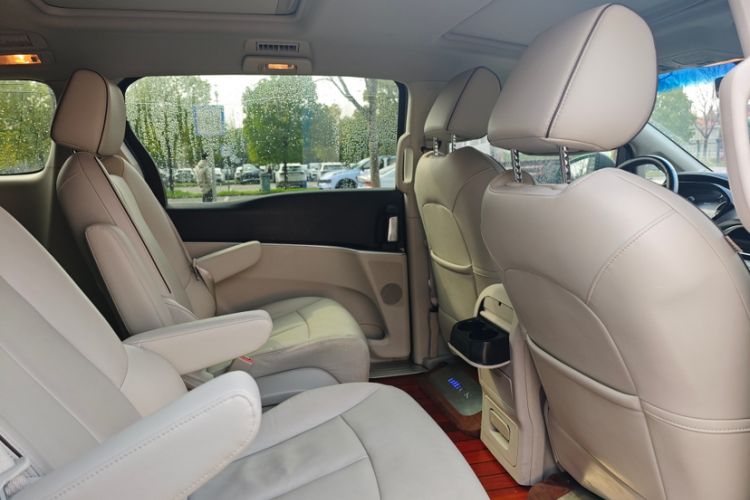 Used Buick GL8 2021 Land Cruiser Executive 652T Premium Model
