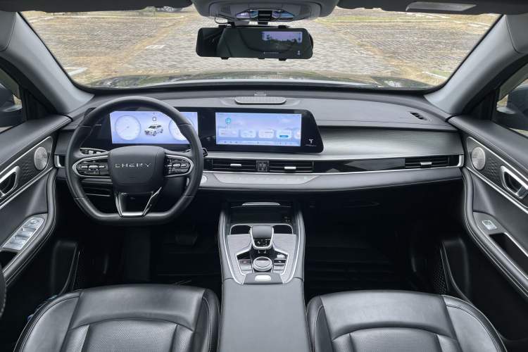 Used Chery Tiggo 8 PLUS 2024 Champion Edition 290TGDI DCT Passionate Version 7 Seats