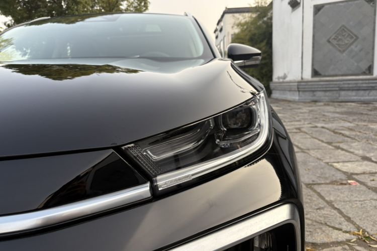 Used EXEED Lingyun 2024 300T Two-Wheel Drive Starlight Edition