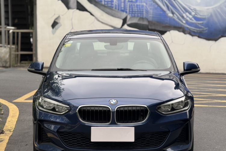 Used BMW 1 Series 2021 120i M Sport Edition Exterior 9