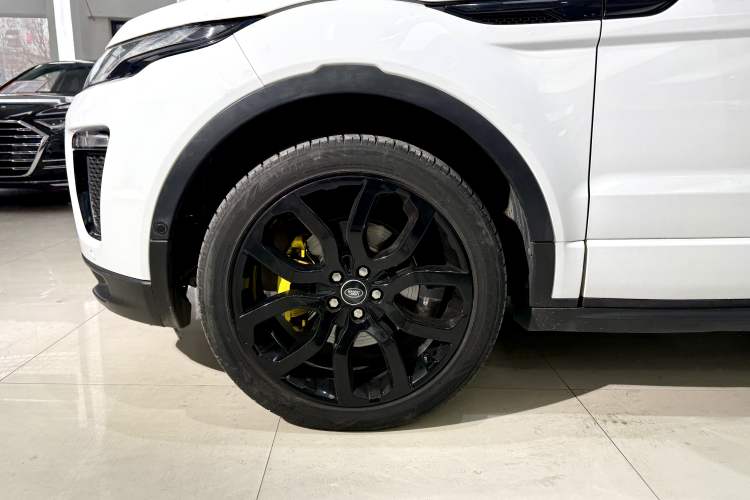 Used Land Rover Range Rover Evoque 2018 240 PS SE DYNAMIC Smart Edition