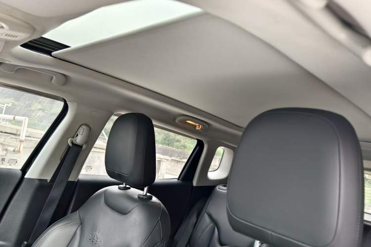 Used Jeep Compass 2019 200T Automatic Family Enjoyment Four-Wheel Drive - Connected Large Screen Version