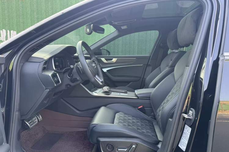 Used Audi A6L 2025 45 TFSI quattro Prestige Dynamic Edition
