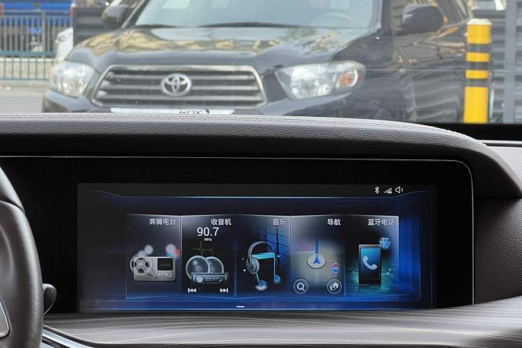 Used Bestune T77 2021 PRO 280 TID Automatic Luxury Model Interior 8