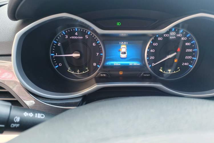 Used Geely Auto Emgrand 2017 Sedan Million Edition 1.5L Manual - Upward Version