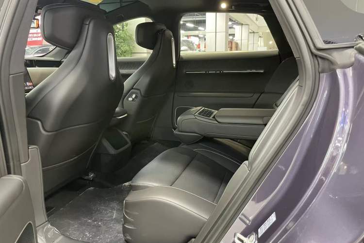 Used Avatr 12 2026 Ultra Pure-Electric All-Wheel-Drive Version Interior 3