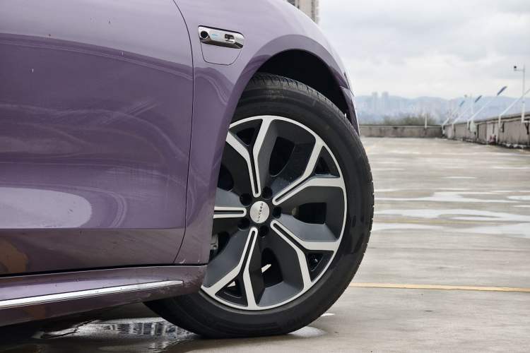 Used Hima Luxeed S7 2024 Pro Rear-Drive Long-Range Version Exterior 8