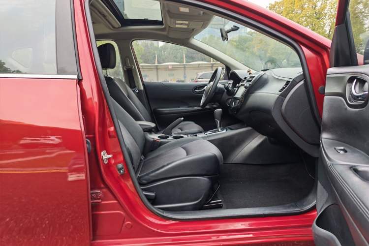 Used Nissan Tiida 2014 1.6L CVT Smart Model