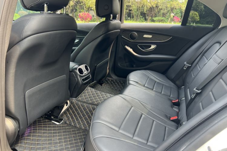 Used Mercedes-Benz C-Class 2020 Restyled C 200 L Fashion Edition Sport Version Interior 7