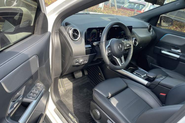 Used Mercedes-Benz GLA 2022 Second Facelift GLA 200
