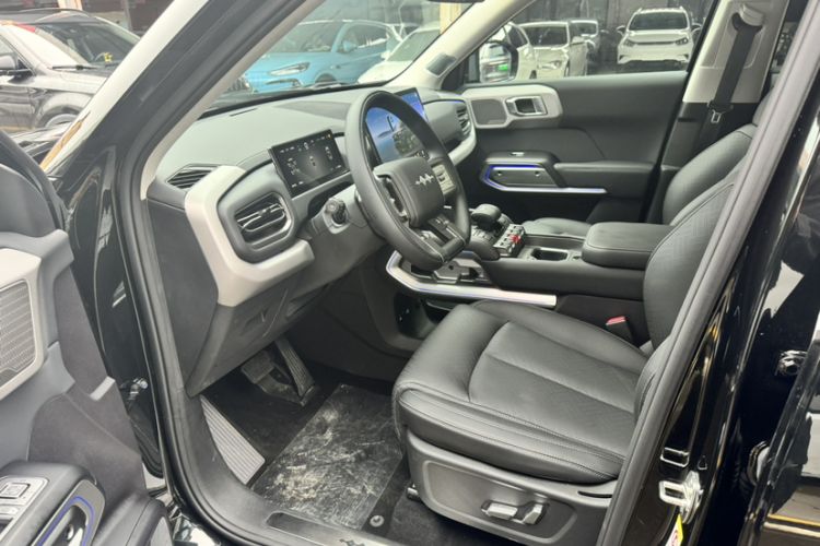 Used Formula Leopard Titanium 3 2025 501KM All-Wheel Drive Intelligent Driving Ultra Version