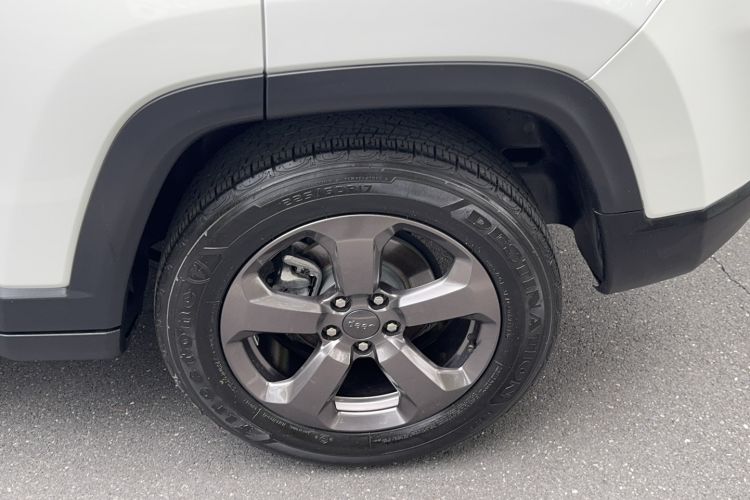 Used Jeep Compass 2017 200T Manual Enjoy Edition
