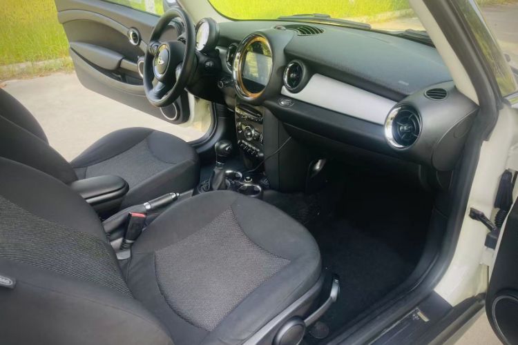 Used MINI MINI 2013 1.6L ONE Limited Edition Third Version
