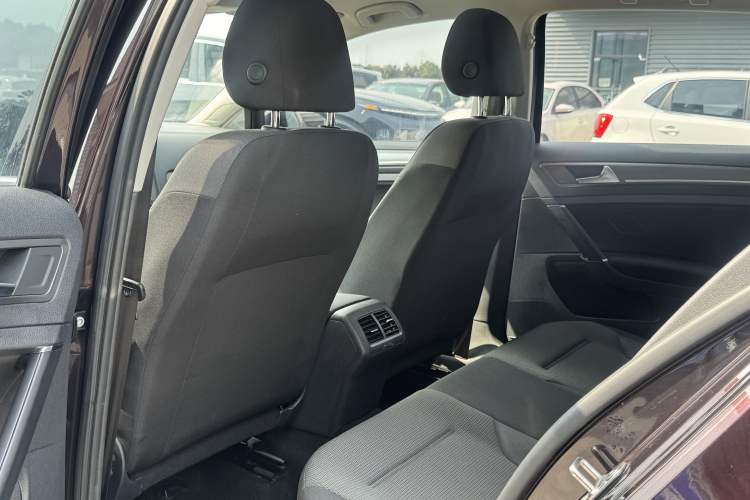 Used Volkswagen Golf 2016 1.6L Automatic Comfort Model