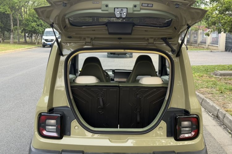 Used Geely Galaxy Panda 2025 210km Panda Rider Trunk