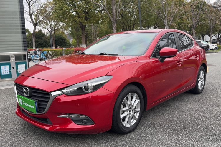 Used Mazda 3 Axela 2017 Hatchback 1.5L Automatic Luxury Model Emission Standard China V