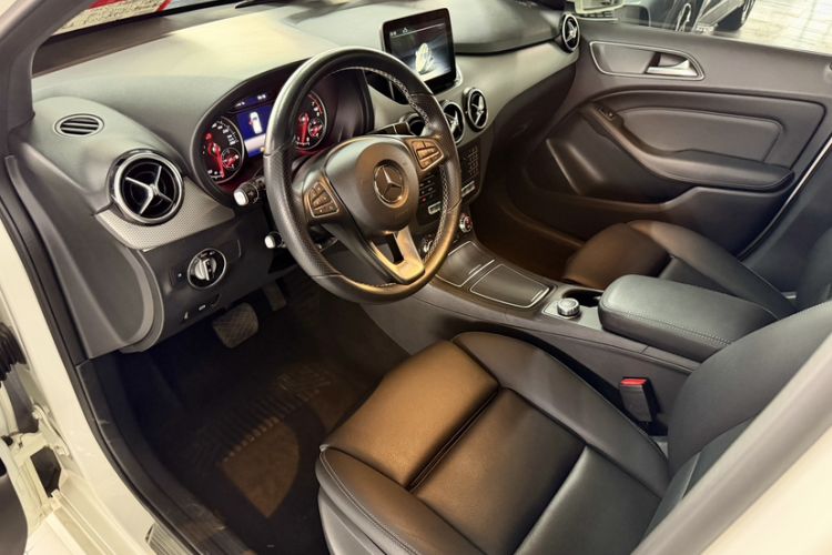 Used Mercedes-Benz B-Class 2016 B 200 Exclusive Edition
