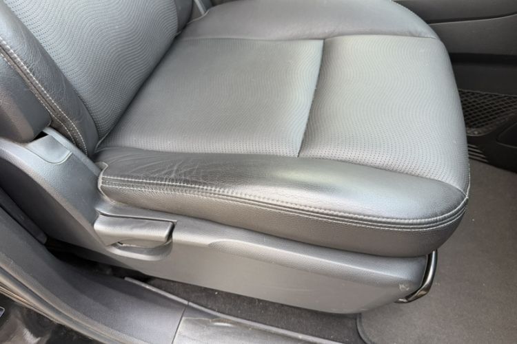 Used Chevrolet Captiva 2014 2.4L 4x4 Flagship Edition 7 Seats