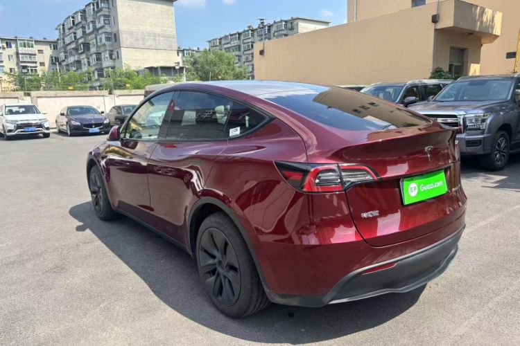 Used Tesla Model Y 2024 Rear-Wheel-Drive Version
