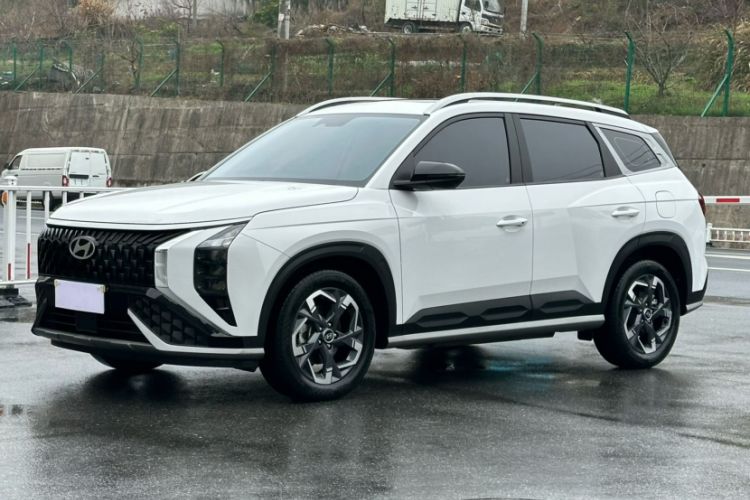 Used Hyundai ix35 2023 Musso 2.0L Deluxe Edition DLX