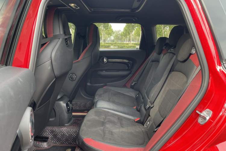 Used MINI Clubman 2018 1.5T COOPER Racing Driver