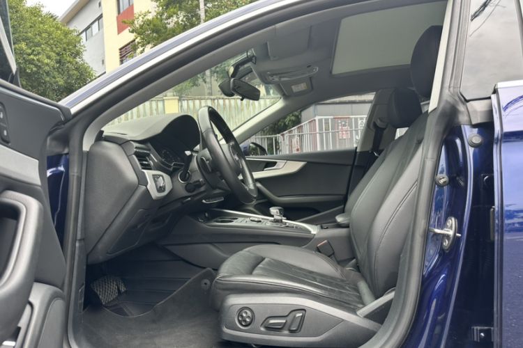 Used Audi A5 2019 Sportback 40 TFSI Fashion Model Left Front Seat