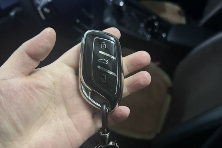 Used Roewe RX5 2023 1.5T Elite Edition
