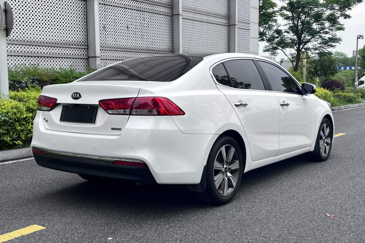 Used Kia K4 2014 1.6T Automatic Turbo

