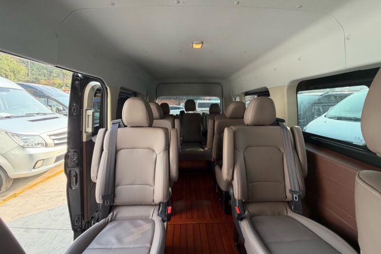 Used Foton Tianyuan V 2024 Tuyano V PRO Premium Minivan 2.0T Manual Long Wheelbase Mid-Height Roof Rear Single Tire – 7/9 Seater
