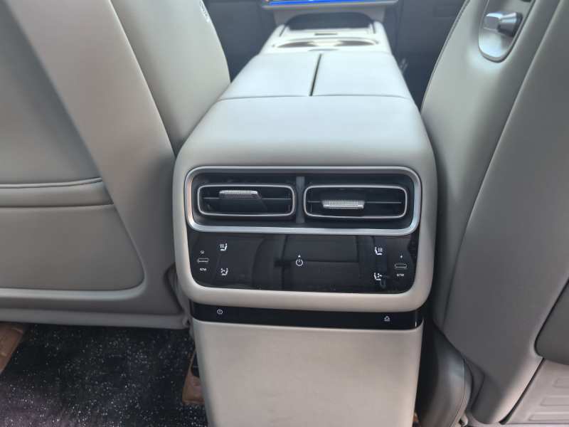 Used Li Auto i6 2025 Model Two-Wheel-Drive Standard Type — 39