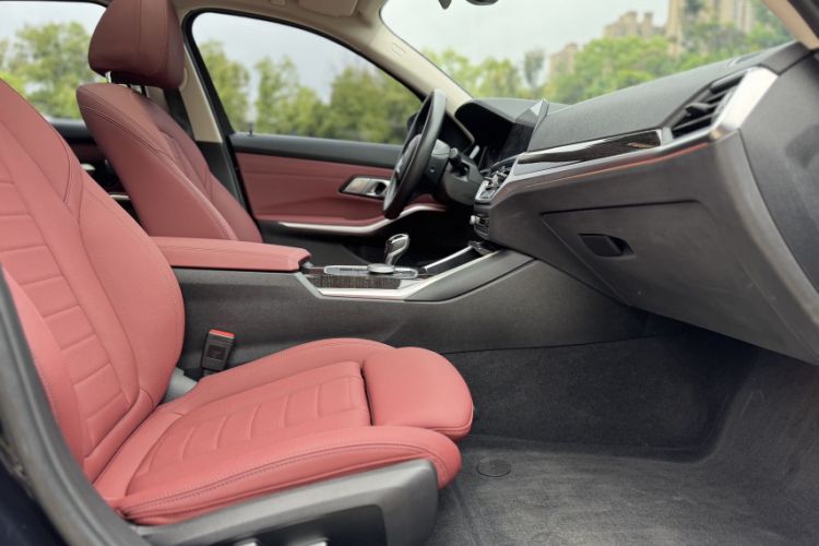 Used BMW 3 Series 2021 Second Facelift 325Li M Sport Package Interior 8