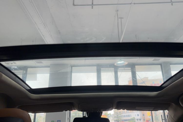 Used Soueast DX7 2017 1.5T Automatic Glory Edition Headliner