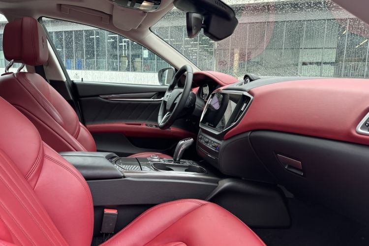 Used Maserati Ghibli 2021 2.0T Sharp Edition