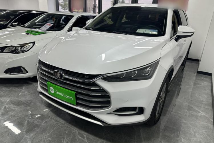 Used BYD Tang 2019 2.0T Automatic SmartConnect Luxury Edition 7 Seats China VI Standard