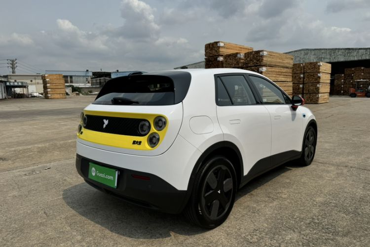 Used firefly 2025 Illuminated Edition
