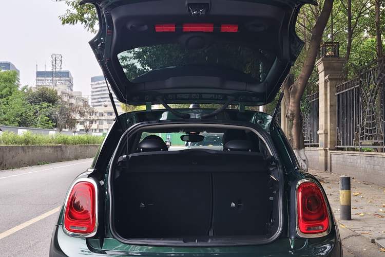 Used MINI 2016 2.0T COOPER S Trunk