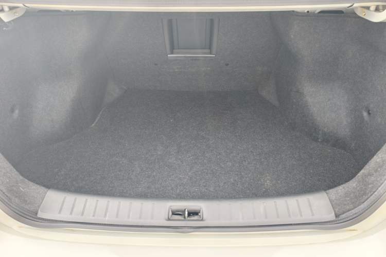 Used Nissan Sylphy 2021 Classic 1.6XL CVT Luxury Edition Interior 12