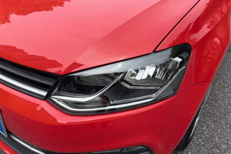 Used Volkswagen Polo 2016 1.6L Automatic Comfort Model Exterior 5