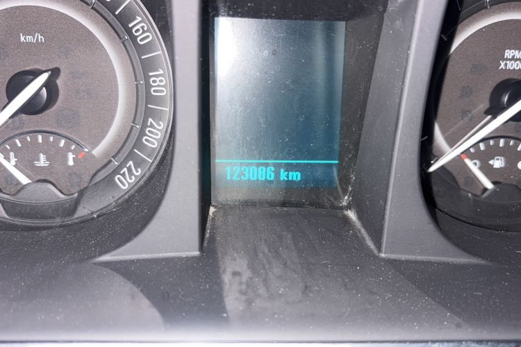 Used Buick GL8 2018 28T Comfort Model China VI Standard