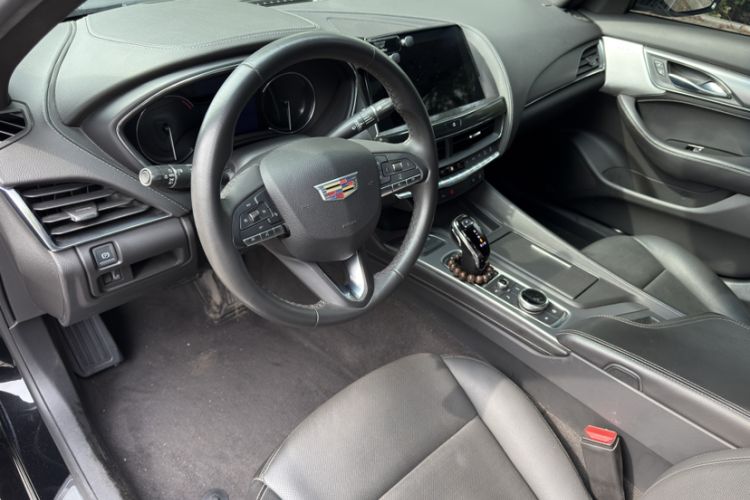 Used Cadillac CT5 2022 28T Luxury Edition Interior 7