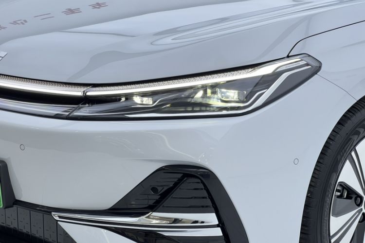 Used Geely Galaxy Galaxy A7 2025 Model EM-i 150km Exploration+ Edition