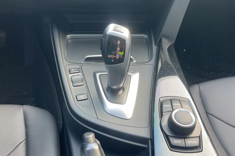 Used BMW 3 Series 2017 320Li Fashion Model Gear Lever