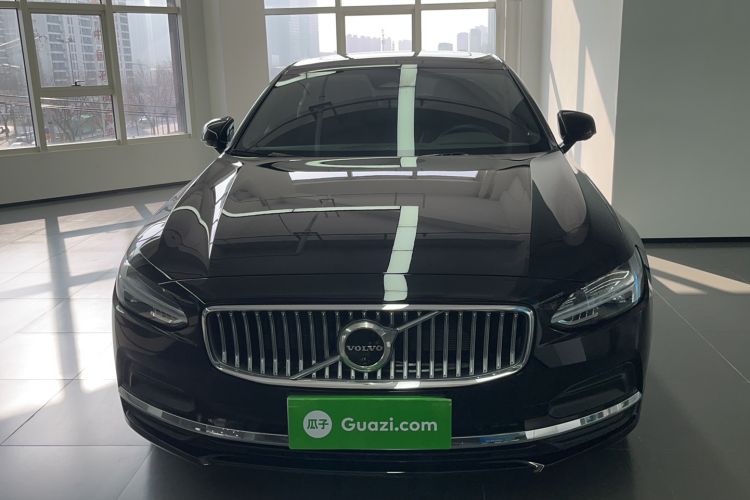 Used Volvo S90 2025 B5 Zhiyuan Luxury Edition
