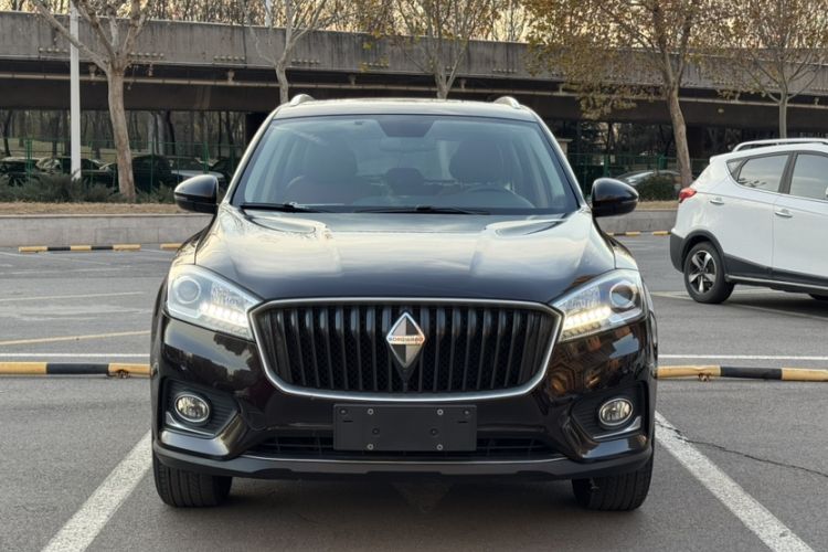 Used BORGWARD BX7 2016 28T Two-Wheel Drive Luxury Version 5 Seats
