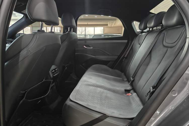 Used BYD Qin PLUS 2025 DM-i Smart Drive 55KM Leading Model