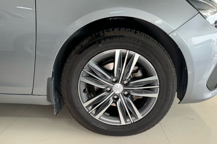 Used Peugeot 308 2018 1.6L Automatic Luxury Edition Exterior 7